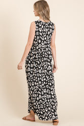 BOMBOM Women's Leopard Print Maxi Dress with Pockets & Shirred Waist - Chic & Comfortable